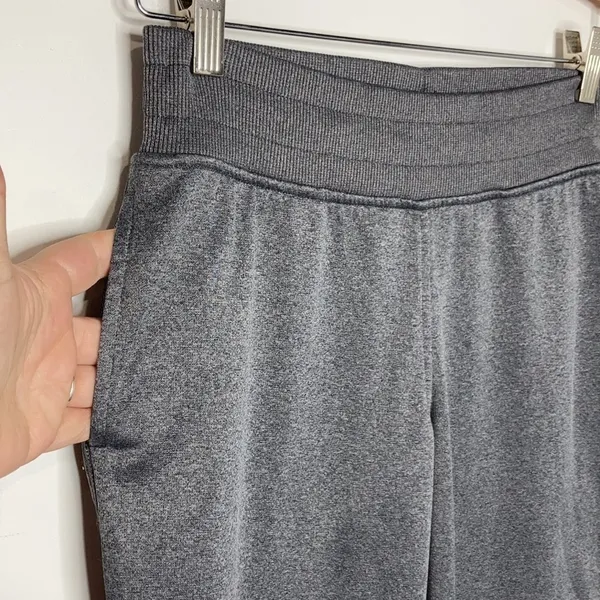 Under Armour Storm sweat pants‎ semi fitted wide leg size small - Image 3