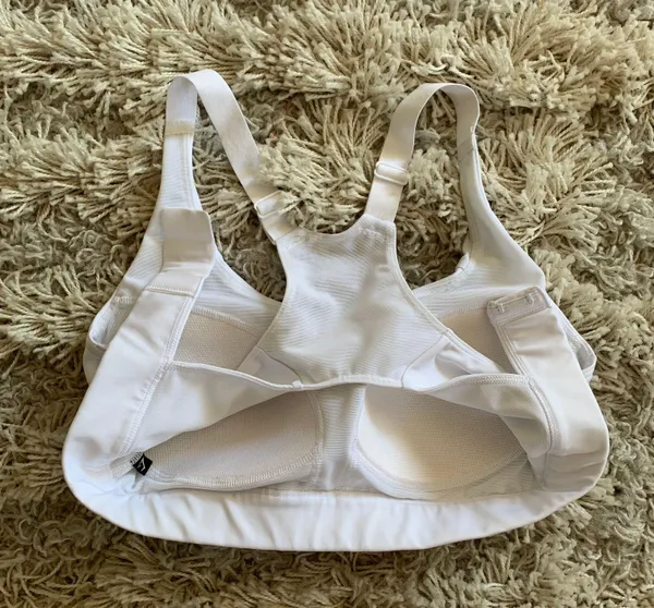 Gymshark White Sports Bra - Image 4