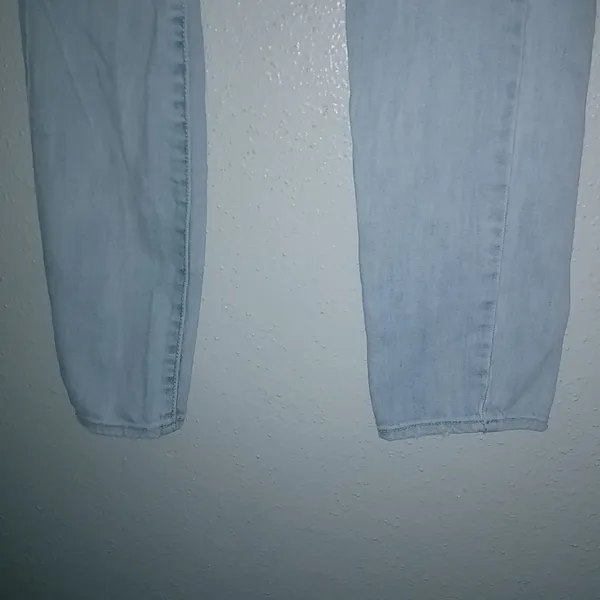 American Eagle 2 28x29 Skinny Stretch Distressed Jeans - Image 8