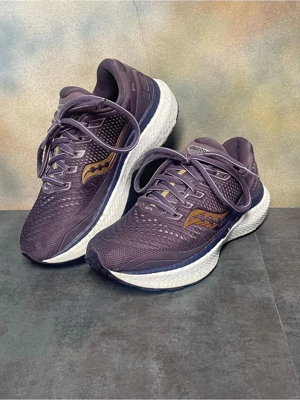 Saucony Triumph 18 Women's Purple Running Shoes S10595-20 Size 6 - Image 14