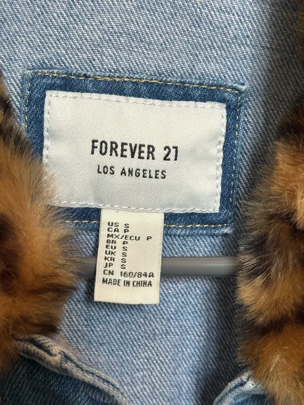 Forever 21 Cheetah Denim Jacket Fur - Image 5