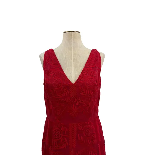 Finders Keepers‎ Spectrum Red Embroidered Midi Dress Sheath V Neck NWT Medium - Image 3