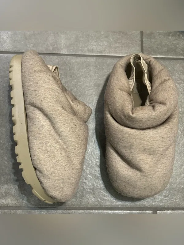 UGG Spaceslider Neutral Puffy Jersey Slingback Slippers Women’s Shoe Size 7 - Image 2