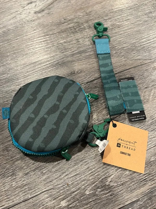 FP Movement NWT X Thread Sidekick Wallet - Image 3