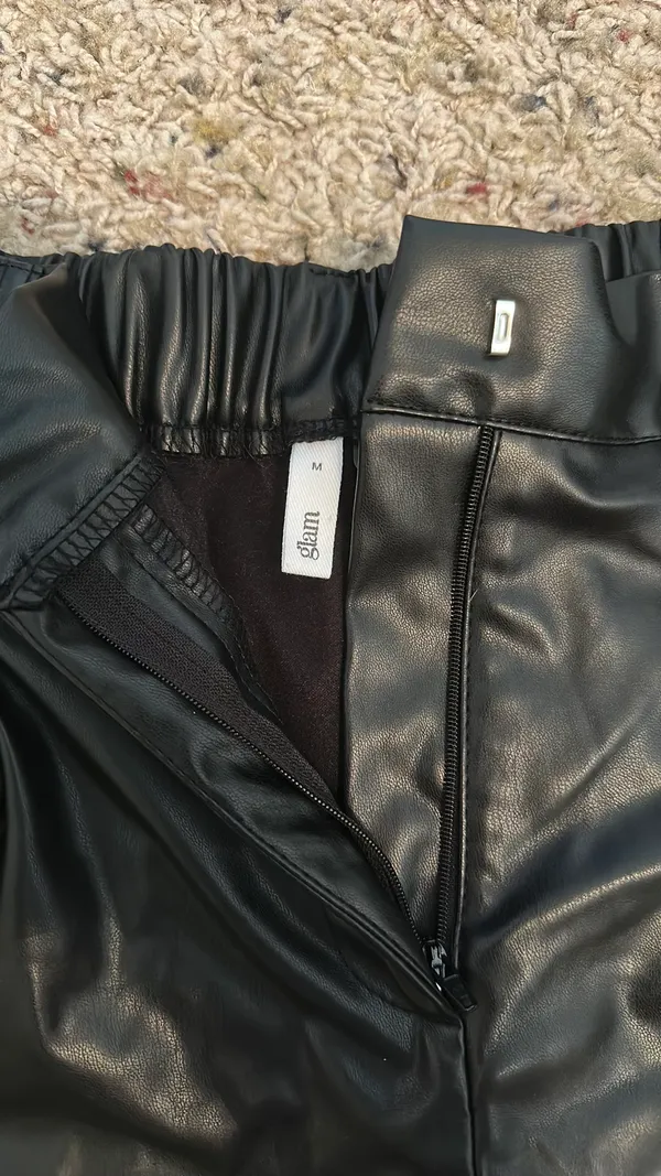 Glam Leather shorts - Image 7