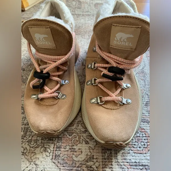 Sorel Like New Shoes Ankle Boots Brown Pink Women Size 5 Winter Boots Snow - Image 2