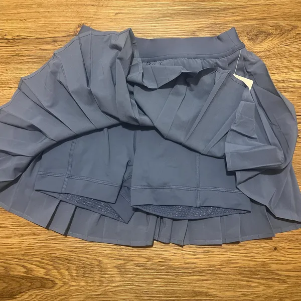 High-Rise Pleated Tennis Skirt NEW WITH TAGS - Image 2