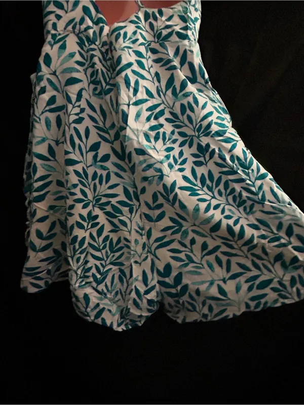 Pink Lily Sleeveless Spaghetti Strap Teal Leaf Print Wrap Romper LG - Image 6