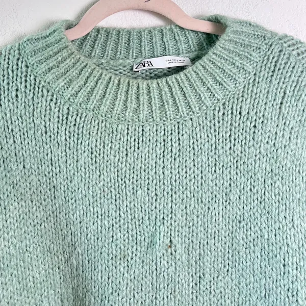 Zara Women’s Mint Green Wool Blend Chunky Cable Knit Sweater Large Long Sleeve‎ - Image 3