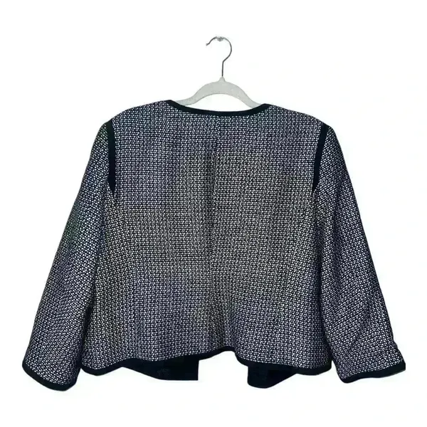 Liz Claiborne Black/White Open Front Cropped Blazer,‎ XL - Image 2