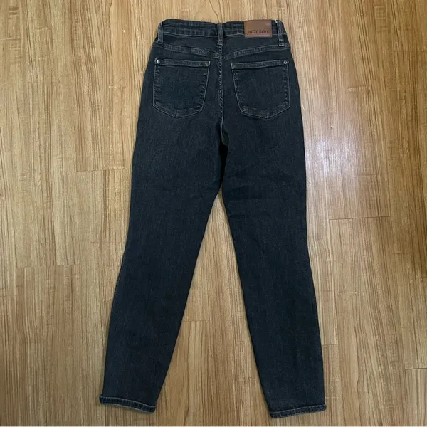 Judy Blue Black Washed Straight Leg Jeans - Image 3
