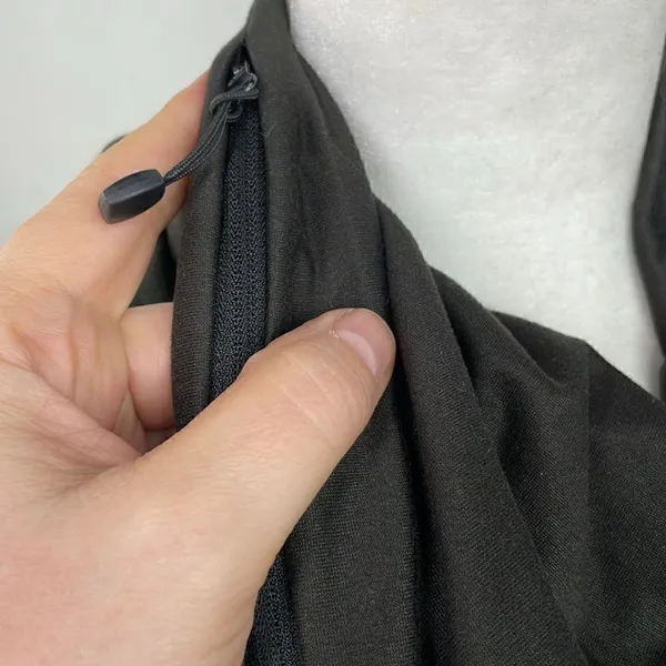 Beyond Yoga Women's Brown Hidden Zipper Pocket Infinity Scarf One Size - Image 4