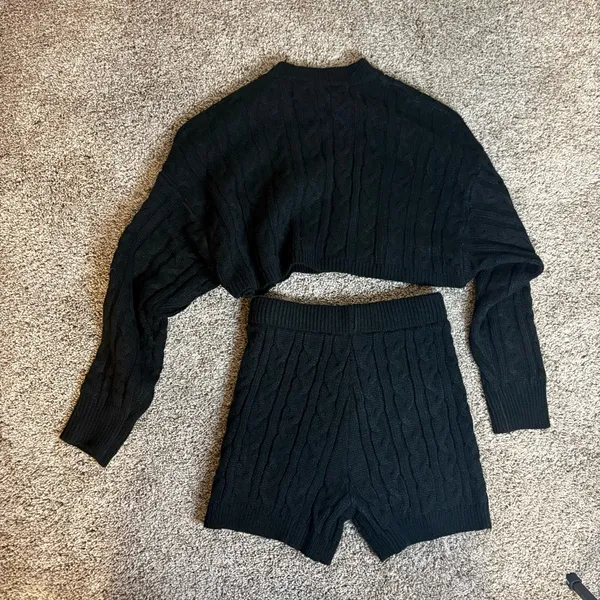 Zara Cable Knit Sweater and shorts set black size Small - Image 2