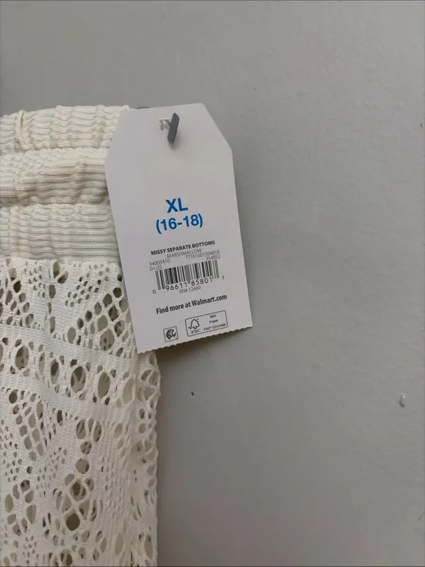 Time & tru New!Lace Drawstring cover up Beach Shorts - Cream sizeXL 16-18 - Image 4
