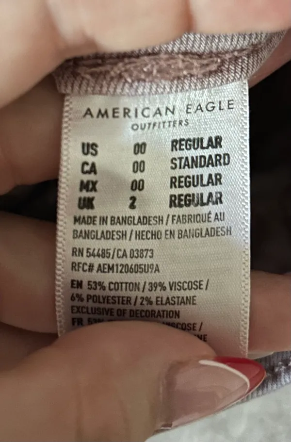 American Eagle Outfitters Skinnies - Image 3