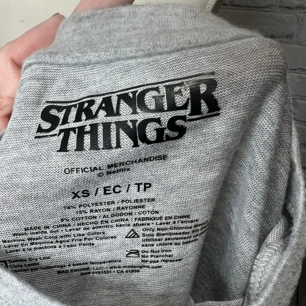 NWT Stranger Things long sleeve soft top size xs - Image 12