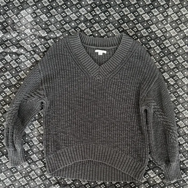 American Eagle Sweater - Image 2