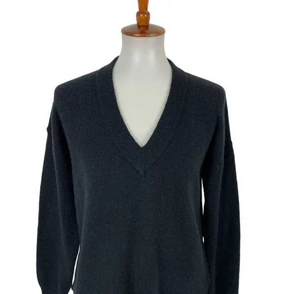 Madewell Black V Neck Long Sleeve‎ Pullover Sweater Small - Image 2