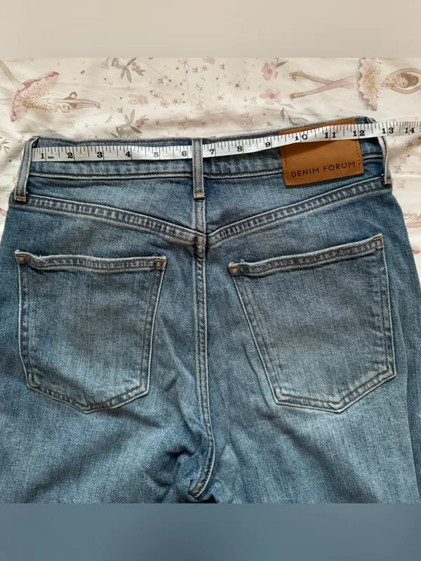 Aritzia Denim Forum Marianne Flare Jeans Size 25 Distressed Medium Wash - Image 9