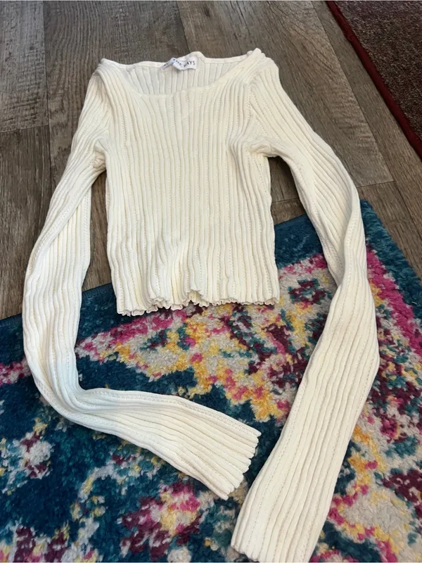 ALL THE WAYS Desirae Knit Top in White - Image 5