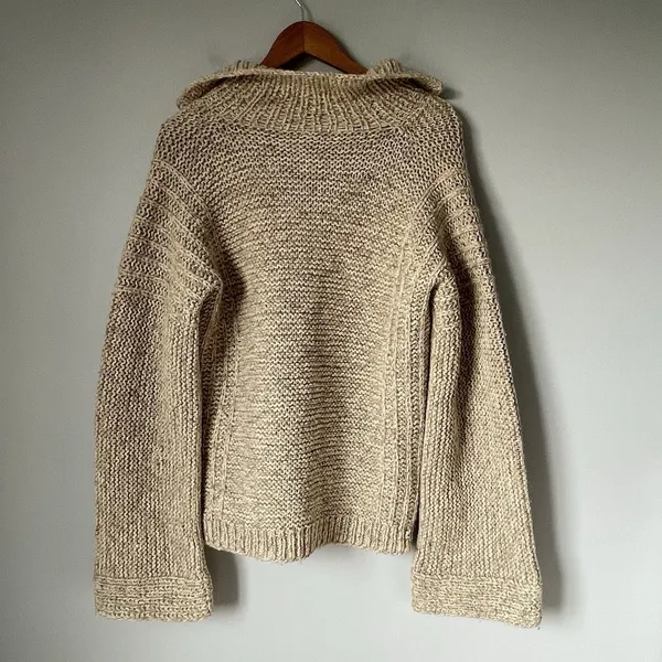 Casa Chia Vtg. 100% Wool Cardigan Sweater Bell Sleeves Cottagecore Beige Size L - Image 5