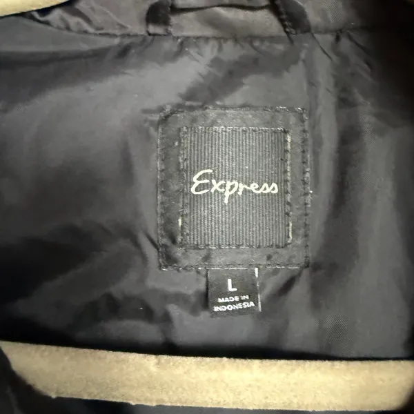 Express Womens Quilted Black Puffer Vest Size‎ Large Duck Down Fill - Image 9