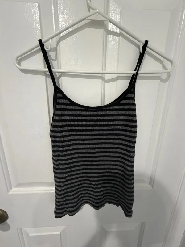 Skylar Tank Brandy Melville Black & Gray - Image 2