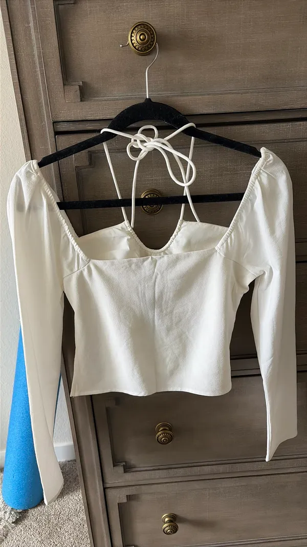 Abercrombie White Top - Image 2