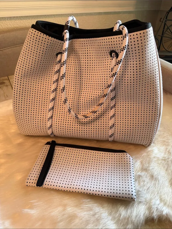 Jimeila Sporty Spice Neoprene Tote Bag and Matching Pouch - Image 7