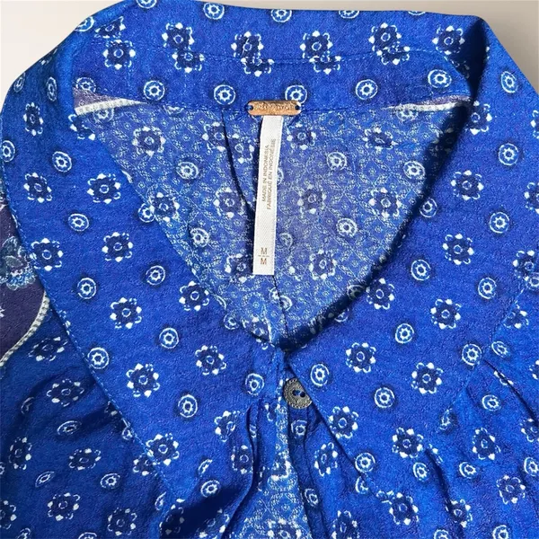 Free People Changing‎ Time True Blue Floral Long Sleeve Tunic Top M Boho Peasant - Image 7