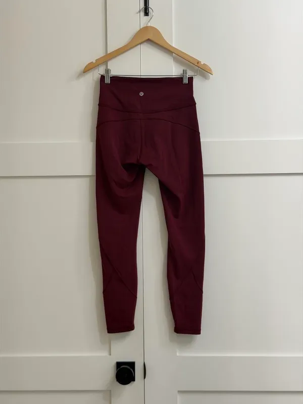 PRELOVED Lululemon In Movement Leggings 6 - Image 3