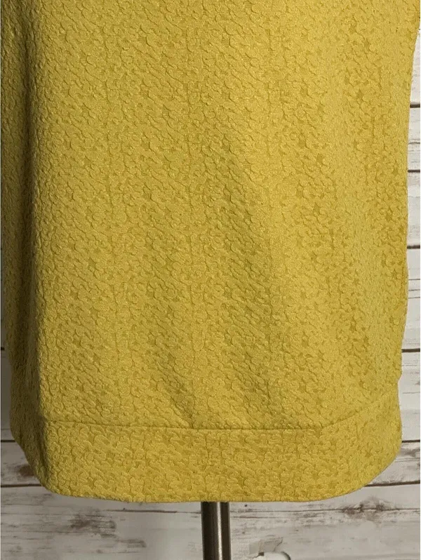 Ann Taylor LOFT textured knit top/blouse Small yellow cap sleeve minimalist - Image 4