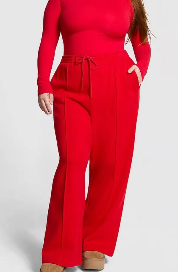 Victoria's Secret matching sweat set in red💋 - Image 4