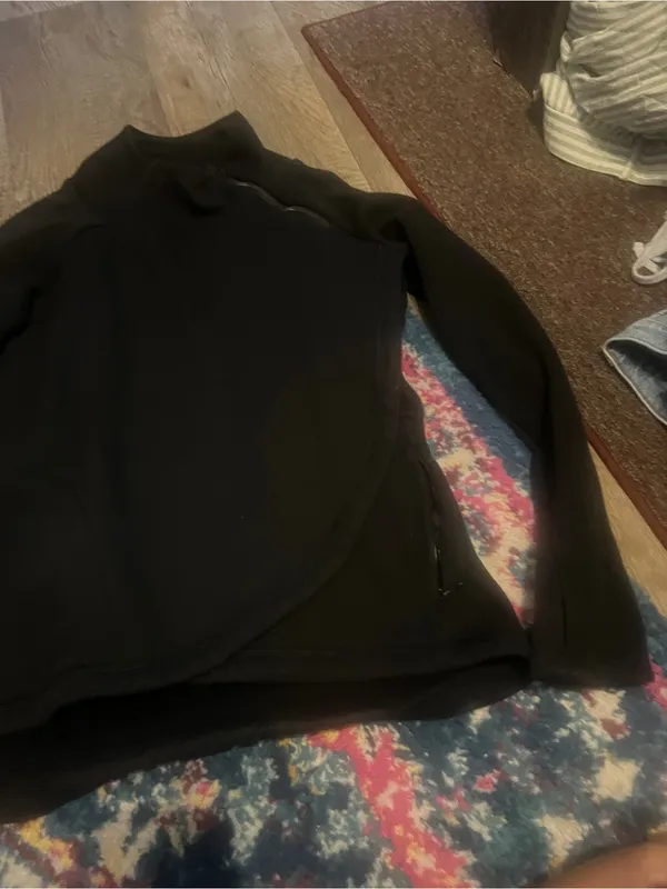 Athleta cozy Karma Asym black pullover - Image 12