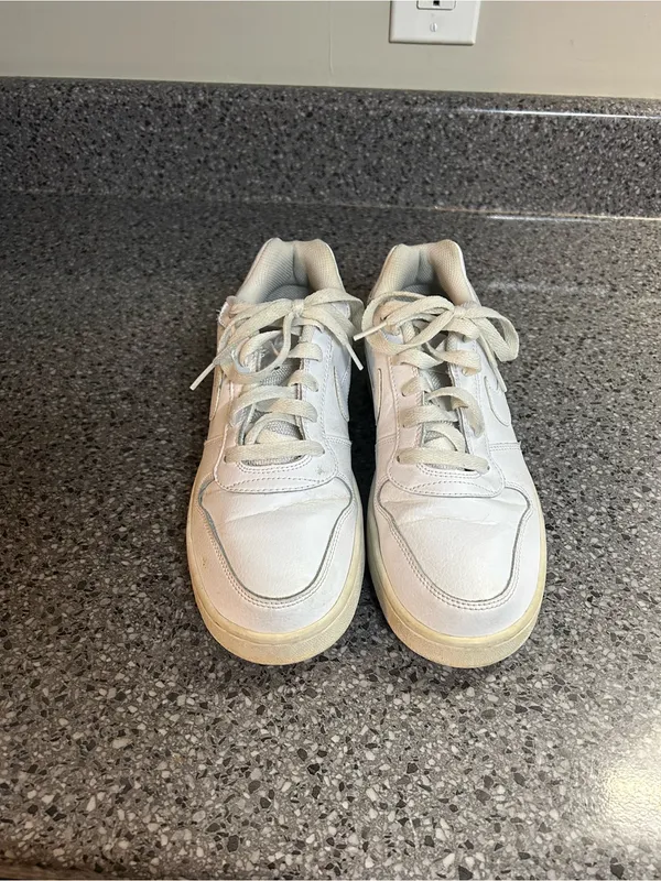 Women’s White Athletic Sneakers - Classic Low-Top Design - Image 6