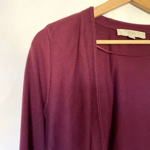 Ann Taylor LOFT‎ burgundy purple asymetric cardigan knit women's size small - Image 2