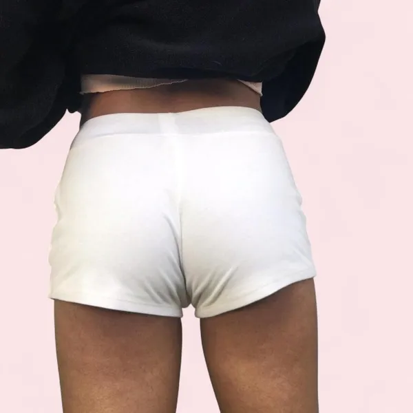 No Boundaries White embroidered shorts - Image 4