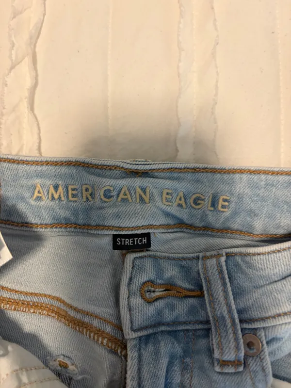 American Eagle Jeans - Image 3
