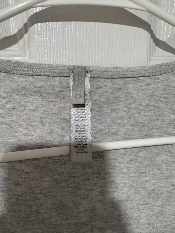 SKIMS Long Sleeve - Image 4