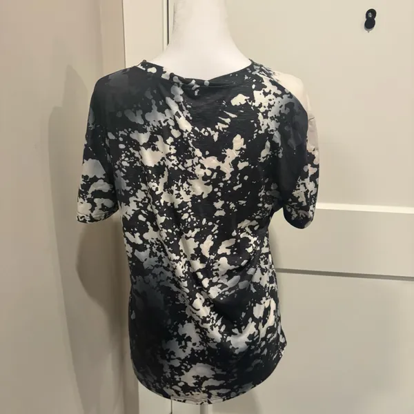 Wallen Graphic Bleach Splash Tee Western Cow Skull Short Sleeve Top - Image 2