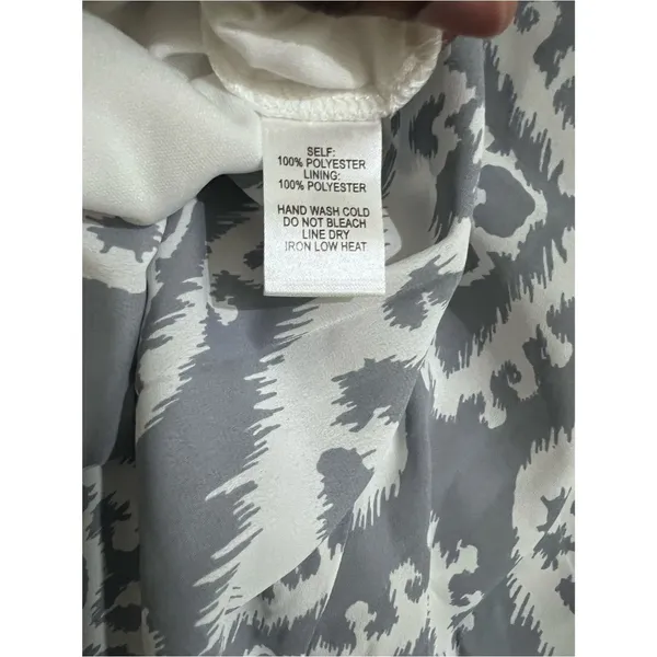 Lulus NWT Small Grey Ivory Geometric Slate Print Shift Dress Old Money Chic - Image 5