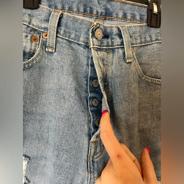 Levi 501 Jeans - Image 4