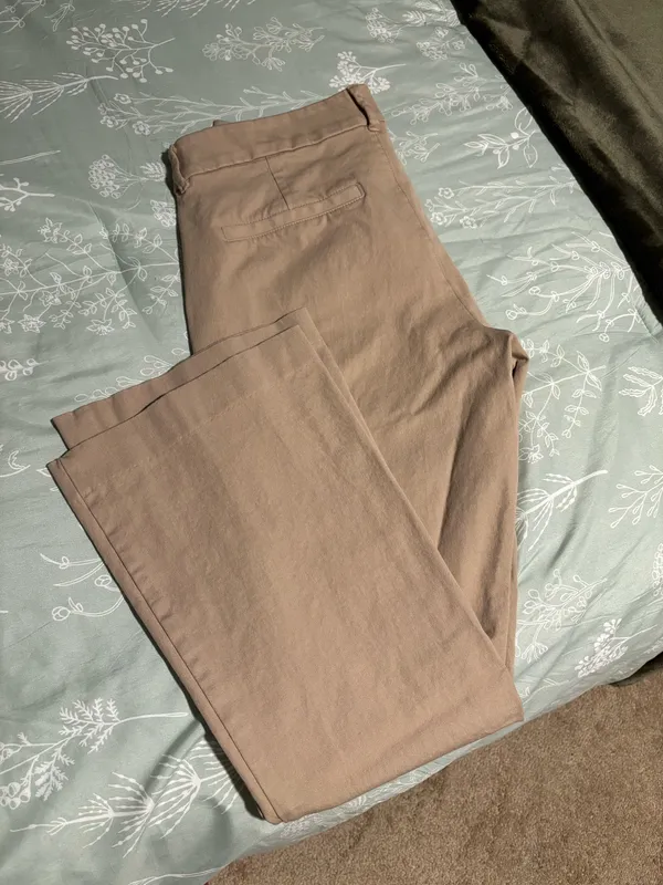 Brand new Old Navy Pixie Flare - Image 4