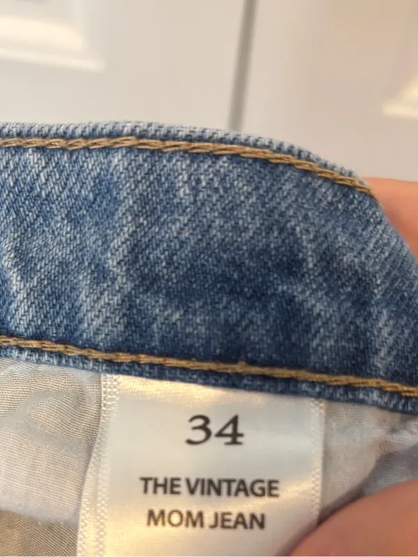 Willow & root distressed the vintage mom Jean size 34 - Image 8