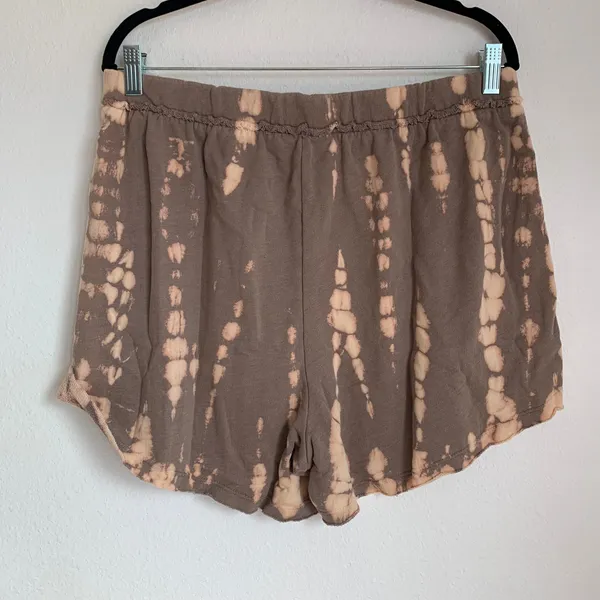 NWT Lulu's It's a Lifestyle Lounge Shorts‎ in Brown Tie-Dye - Image 3