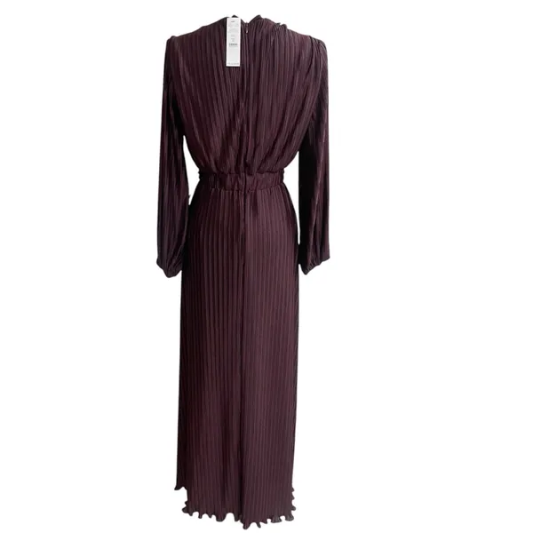 White House | Black Market NWT Sz 0P Burgundy Pleated Cutout‎ Maxi Dress w. Chain Orig Price $250 - Image 4