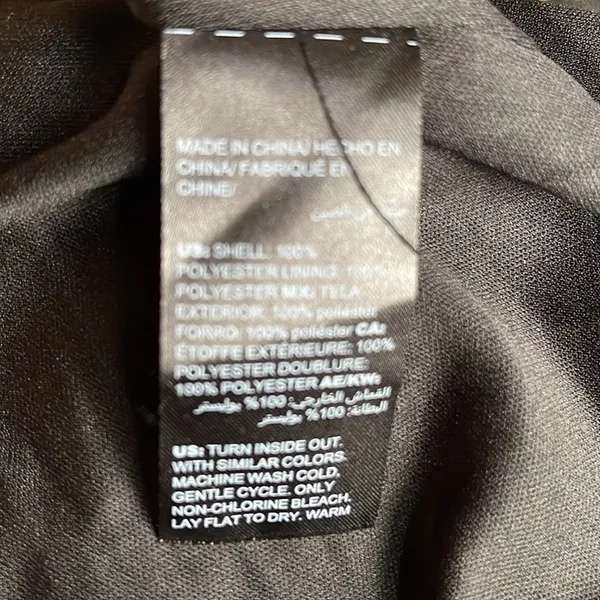 𝅺WHITE House Black Market, Black Sequin Tank Top. Size XS. - Image 3
