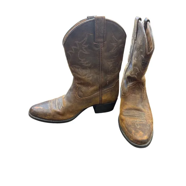 Ariat Womens Ankle Leather Western Boots Size 4 SKU 6851 - Image 2
