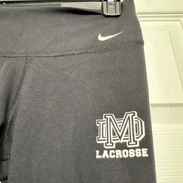Nike lacrosse ladies tights are a Size small. - Image 4