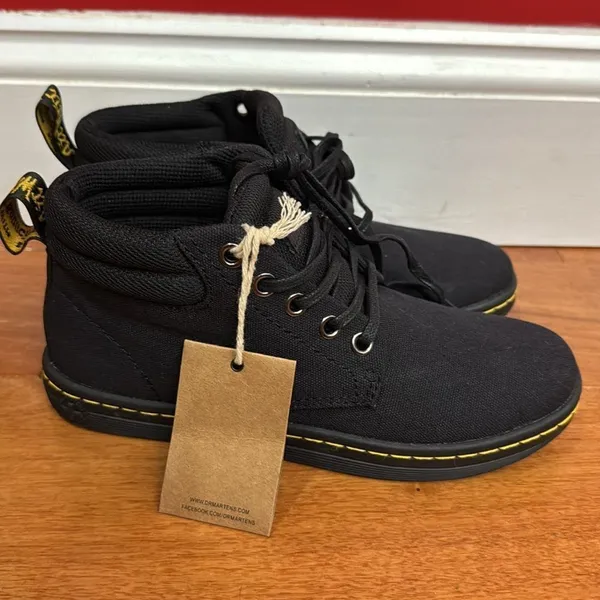 NWOB Dr.‎ Martens Black Canvas Boots with Yellow Stitching size 5 - Image 3